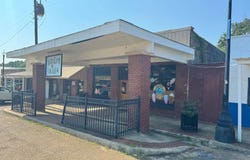 404 Main Avenue, New Hebron, MS 39140