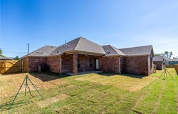 817 S Mitchell Avenue, Lincoln, AR 72744