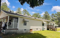 424 Moores Chapel Road, Mauk, GA 31058