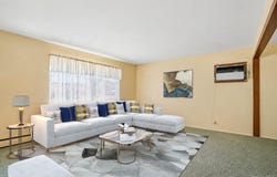 8 Ricky Lane, Poughkeepsie, NY 12601