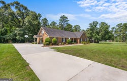 116 Evergreen, Statesboro, GA 30458