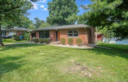 609 Grandview Avenue, Edwardsville, IL 62025