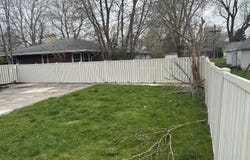 16083 School Street, South Holland, IL 60473