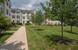 641 WASHINGTON SQUARE, SPRING CITY, PA 19475