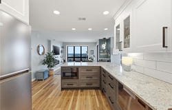 168 6th Street E, Saint Paul, MN 55101