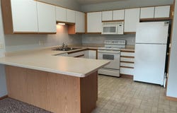 2865 Coral Ct, Coralville, IA 52241