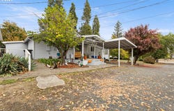 2414 BROCKWAY Rd, Winston, OR 97496