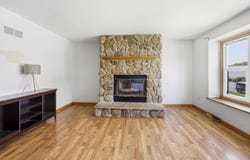 1336 S 92nd St, West Allis, WI 53214