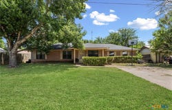1405 Oak Park Lane, Salado, TX 76571