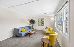 528 Beldon Ave, IowaCity, IA 52246