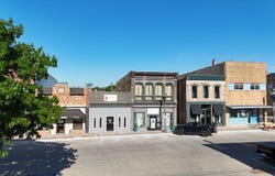 204 S Mill St, Beloit, KS 67420