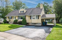7 Darwin Rd, Franklin Twp., NJ 08873