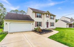 25861 Kennedy Ridge Road, North Olmsted, OH 44070