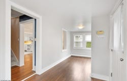 19 Spring St, Ogdensburg Boro, NJ 07439-1207