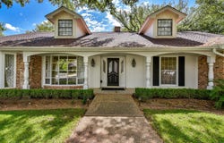 1701 Apricot Glen DR, Austin, TX 78746