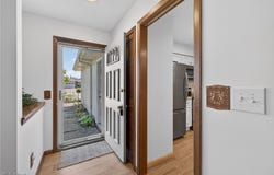 286 E 310th Street, Willowick, OH 44095