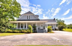 10 Briggs Street, Summerton, SC 29148
