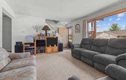 1007 E ELM Drive, LITTLE CHUTE, WI 54140-1214