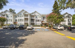 1231 Ladys Island Drive, Port Royal, SC 29935