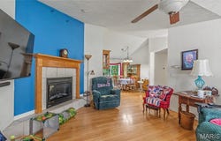 17435 Lori Drive, St Robert, MO 65584