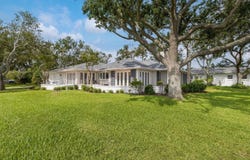 2401 RIVERVIEW BOULEVARD, BRADENTON, FL 34205