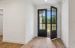 297 MCLAUGHLIN Rd, Munford, TN 38058