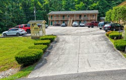 2810 Daybreak Way, Strawberry Plains, TN 37871