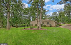 7400 BRADDOCK ROAD, ANNANDALE, VA 22003