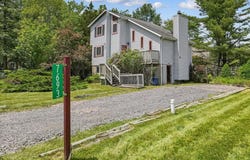 7693 Fawn Lane, Tobyhanna, PA 18466