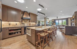 3834 Lake Pointe Drive, Kingston, TN 37763