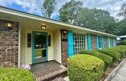 1132 Oriole Circle, Sumter, SC 29150