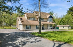 155 Cranberry Drive, Blakeslee, PA 18610