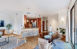 330 Las Colinas Boulevard E, Irving, TX 75039