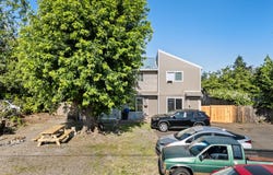 1720 17TH ST, Springfield, OR 97477