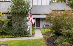 2 FOX Pond, SPRING HOUSE, PA 19477