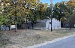 136 Coahoma Street, Mabank, TX 75156