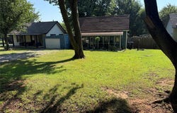 505 S 6th Street, Noble, OK 73068