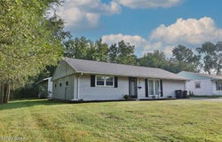 728 Meadowbrook Dr Drive, Lima, OH 45801