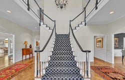 10113 N Vintage Ct, Mequon, WI 53092