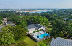 928 Porpoise ST, Lakeway, TX 78734