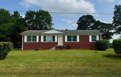 7183 OAK DRIVE, REVA, VA 22735