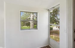 927 S 9TH AVE, Marshalltown, IA 50158