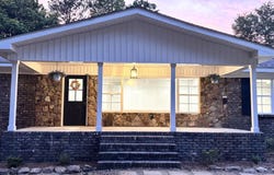 8160 MILL CREEK Rd, Dora, AL 35062