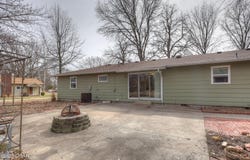 114 E Howard Street, Girard, KS 66743