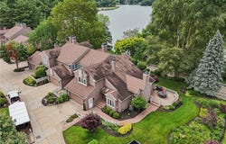 643 Isle View Drive, Akron, OH 44319