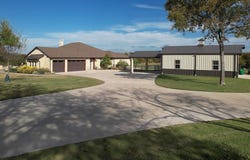 9390 Burnett Road, Ponder, TX 76259