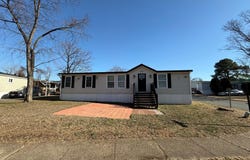 104 PRINCE CHARLES Lane, DUMFRIES, VA 22026