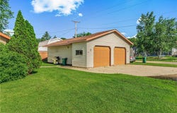 302 3rd Avenue N, Bowlus, MN 56314