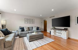 8128 Jackson Avenue, Munster, IN 46321
