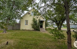 103 N Central Avenue, Fairview, MT 59221